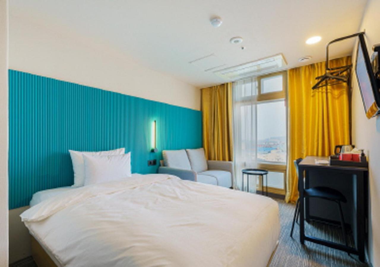 Little Prince Hotel Гунсан Екстериор снимка